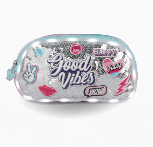 Cartuchera Footy Good Vibes con Luz Led Plata