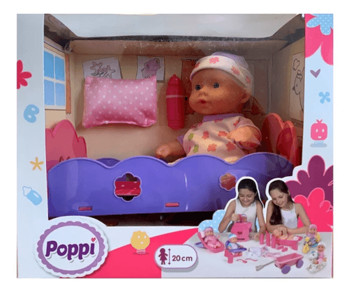 Bebote Poppi Con Cunita Y Accesorios 20CM
