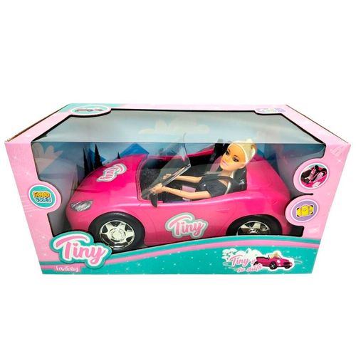 Muñeca Tiny Fantasy y su Auto Remera Negra
