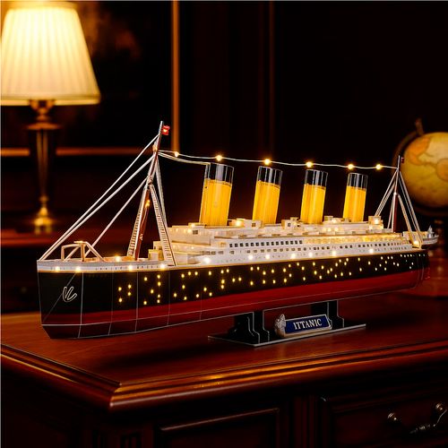 Cubic Fun Rompecabeza 3D Con LED Titanic Barco 266 Piezas