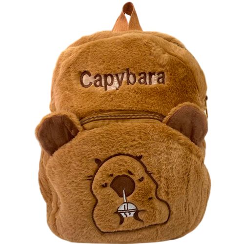 Mochila De Capibara Con Un Mate