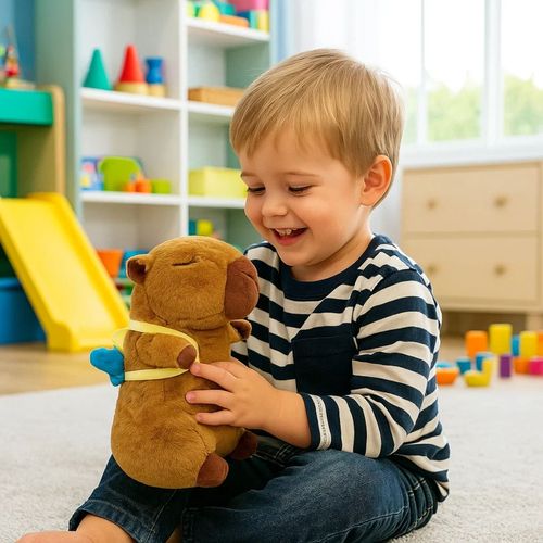 Peluche De Capibara Con Mochila De Abeja