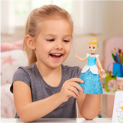 Muñeca Disney Mini Princesas Cenicienta 2