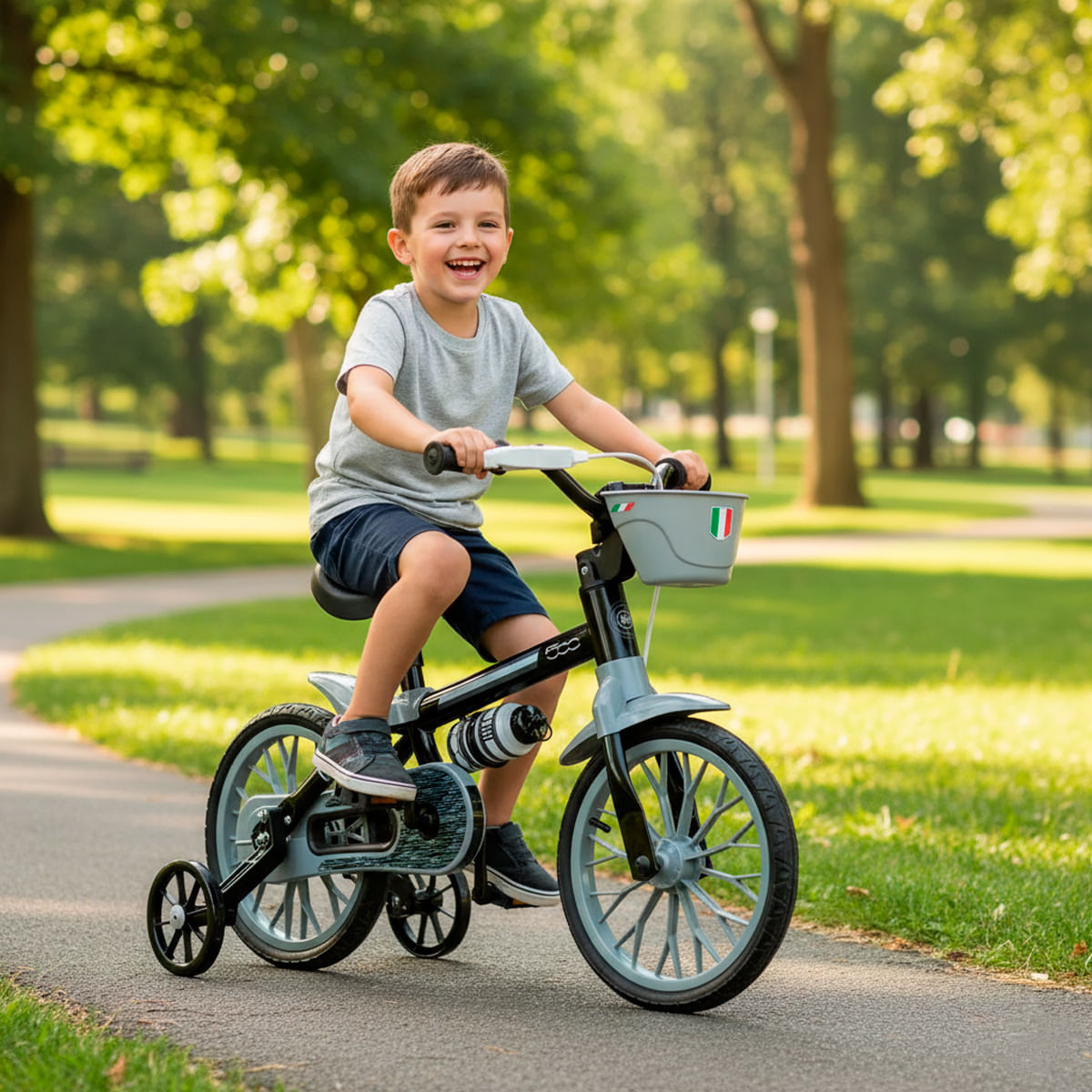 Bicicleta Rodado 12 Fiat 500 Gris y Negro con Rueditas, Canasto y